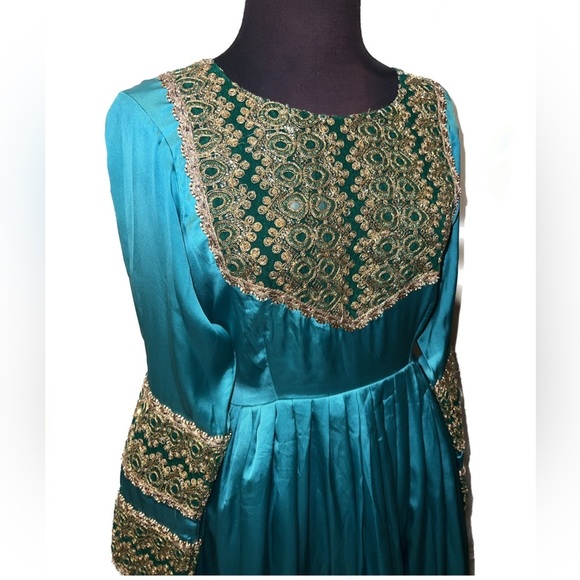 Afghan Traditional Dress | Blue & Gold Embroidered Formal Cultural Gown | Size 8 - Picture 2 of 5